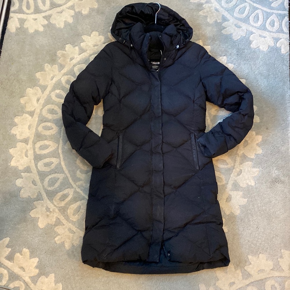 Womens North Face Metropolis Parka with hood size SM in black